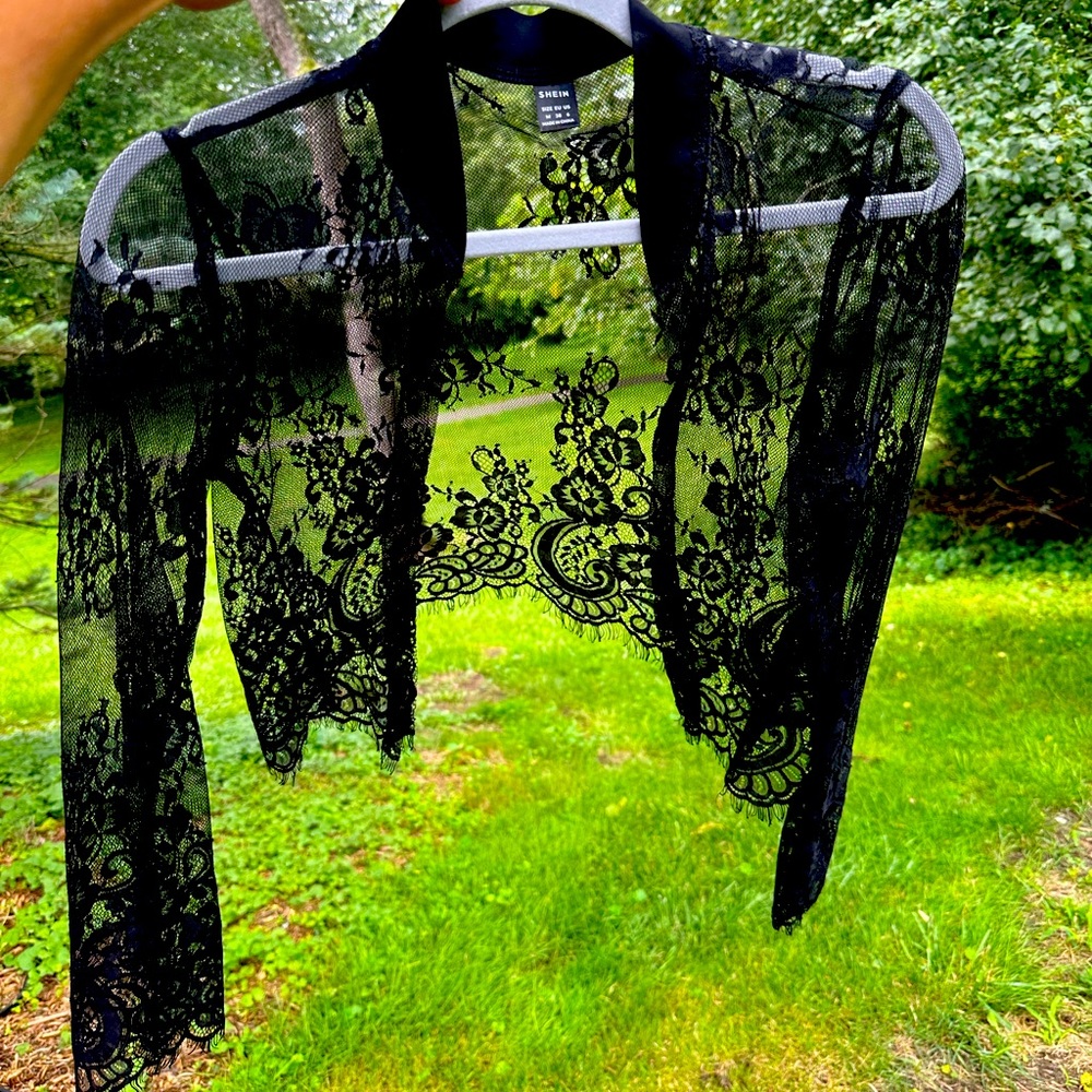 Cropped Transparent lace Jacket